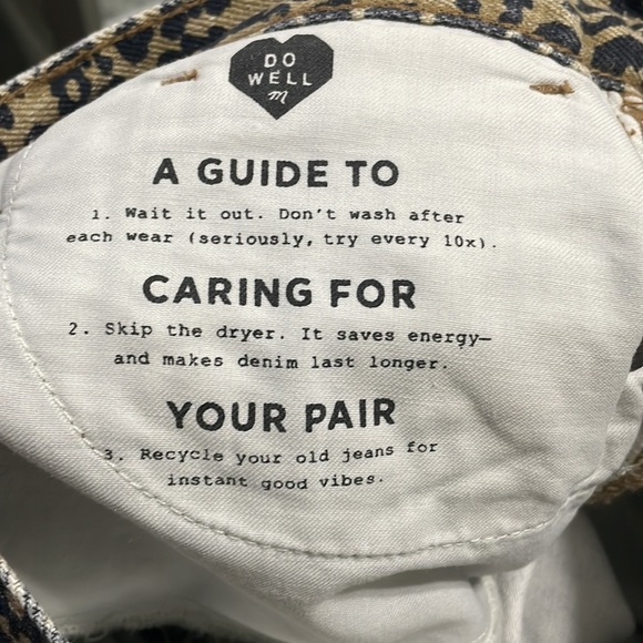 Rigid Denim A-Line Mini Skirt in Animal Print Size 25‎ - Picture 7 of 7